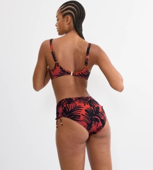 Sutien de baie cu armătură și cupe buretate, decolteu tip sweetheart, Triumph Summer Palm WP 01, Maro - Img 2