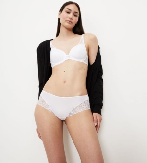 Chilot, Triumph Amourette Spotlight Hipster - Img 3