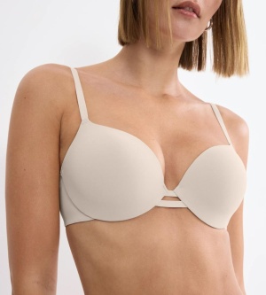 Sutien cu armătură și cupe ușor buretate, Triumph Body Make-Up Illusion WHP Bej - Img 3