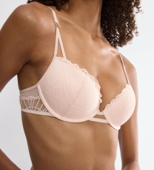 Sutien push-up cu dantelă, Triumph That Night in Vegas WHU Crem - Img 3