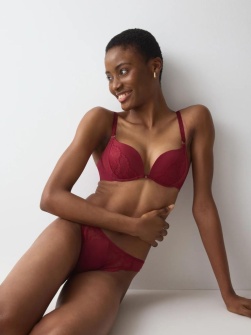 Sutien push-up cu decolteu adânc, Triumph Love in Lace WHU Bordo - Img 4