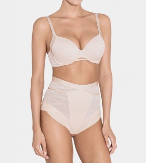 Triumph Airy Sensation WP Bej
