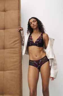 Sutien căptușit cu dantelă și broderie delicată, Triumph Sensual Spotlight WP