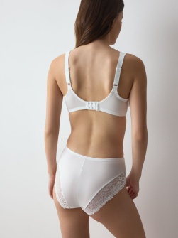 Sutien Minimizer pentru femeile cu bust generos, cu armătură, fără burete, Triumph Ladyform Soft W Alb - Img 3