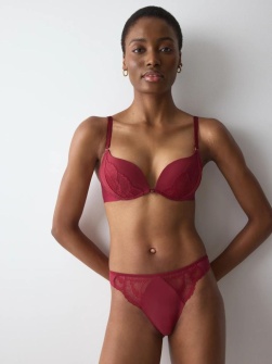 Sutien push-up cu decolteu adânc, Triumph Love in Lace WHU Bordo