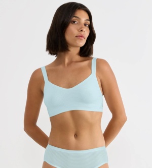 Bustieră invizibilă Sloggi ZERO Feel Air Bralette Albastru