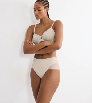 Chilot cu efect de modelare ușoară, Triumph Comfort Contour Maxi Bej - Img 4