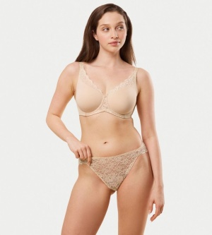 Chilot din dantelă răscroit, Triumph Amourette Highleg Tai - Img 4