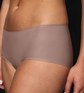 Chilot tip short neted, Triumph Body Make-Up Illusion Shorty - Img 4