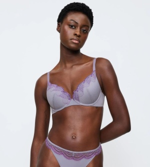 Sutien push-up, Triumph Comfort Glam WHU Gri