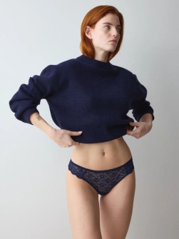 Chilot din dantelă, Triumph Amourette Hipster String Bleumarin - Img 4