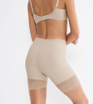 Pantalon cu efect modelator ușor, Triumph Comfort Contour Mid-Thigh Panty Bej - Img 2