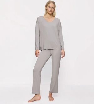 Pijama lungă din modal cu dantelă, Triumph Timeless Sensuality PK LSL Gri