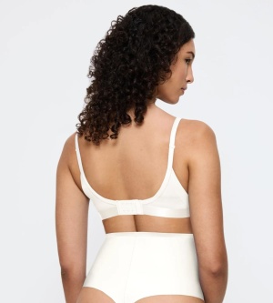 Sutien fără armătură, Triumph Shape Smart N Ecru - Img 2
