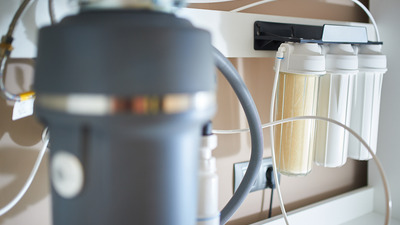 Filtrarea apei potabile vara: de ce crește nevoia de filtrare când crește consumul