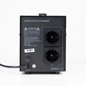 Stabilizator de tensiune SilverCloud 1500VA 900W 6.8A - Img 4