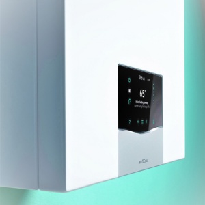 Centrala termica in condensare Vaillant ecoTEC plus VUW 26CS/1-5, 21 kW - Incalzire si ACM, in condensare, kit de evacuare inclus