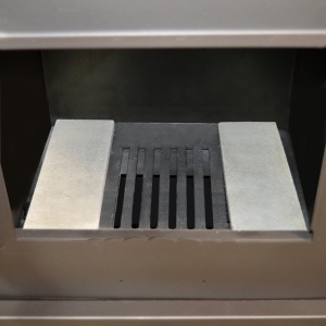 Pachet termosoba pe lemn Termax Codru, 24.43 kW, cuptor integrat, randament 85.10%, 155 m², Antracit si suport lemne foc metalic Termax M cu design vertical si robust, 50 x 40 x 36 cm - Img 10