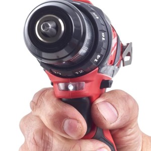 Masina de gaurit sub-compacta Milwaukee M12 BDD-201C cu acumulator si incarcator