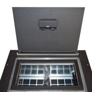 Pachet Smart Control - Termosemineu cu peleti Termax Kamin ECO, 30 kW, 220 mp, volum apa 49 litri, diametru cos fum ⌀80 mm, vas expansiune si pompa recirculare incluse + Termostat inteligent KOPH I302 WiFi + Aspirator cenusa 1000W + Stabilizator tensiune