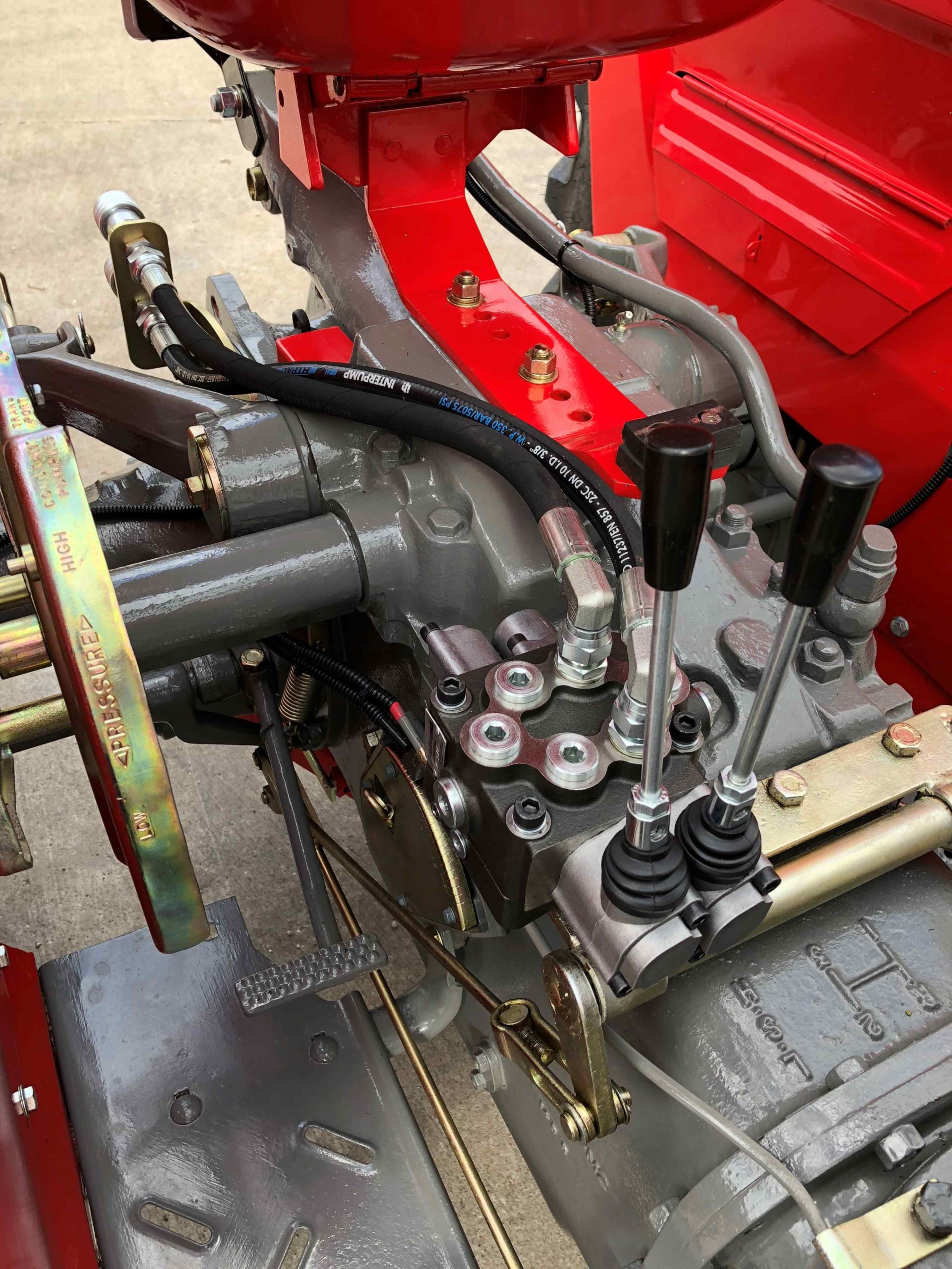 Hidraulicul Massey Ferguson și Ferguson System – Piese, Probleme Frecvente și Reparații pentru Clasice și Moderne