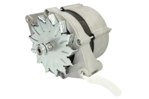 Alternator (14V, 95A, reconditionat profesional), CASE IH 5120 A, 5130 A, 5140 A, 5150 A, 140, 120 4WD, 130 4WD; JOHN DEERE 6600, 9410 R, 9420 R; NEW HOLLAND T4.105 4WD, T4.95 4WD
