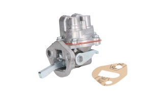 Pompa mecanica combustibil potrivita AEBI TP45, TP50, TP 47; BOBCAT 825; MASSEY FERGUSON 130, MF 25, MF 30, MF 31, MF 80, 825; NEW HOLLAND L 555