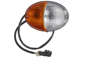 Semnalizator fata Dreapta potrivit JOHN DEERE 2054, 2704, 2854, 2904, 3004, 3204, 5075M, 5090M 2WD, 5090M 4WD, 5090R, 5100M 2WD, 5100M 4WD, 5100R, 5115M, 5125R, 6030, 6090M, 6090MC