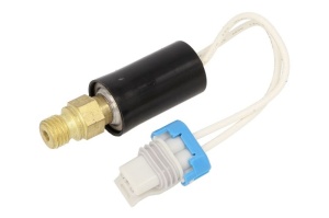Senzor presiune ulei ( 2 pin) potrivit John Deere 6810,6820,6830,6910,6910 S, 6920,6920 S, 6930,7600,7610,7700,7710,7800,7810