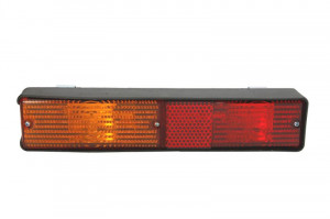 Lampa spate potrivit MASSEY FERGUSON 220, 235, 240, 245, 255, 260, 270, 350, 355, 360, 362, 362 N, 365, 375, 375 E, 375 TURBO, 390, 390 E, 390 T, 399, 399 HILINE, 399 S, 415, 420, 425, 430