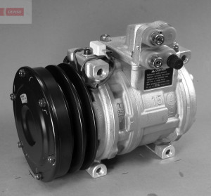 Compresor aer conditionat potrivit JOHN DEERE 100, 200, 2000, 300, 400, 500, 600, 6000, 700, 7000 (destinat pentru: camioane)