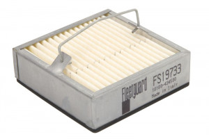 Filtru combustibil potrivit FENDT 714 VARIO, 815 VARIO TMS, 817 VARIO TMS, 822 VARIO, 916 VARIO, 918 VARIO, 924 VARIO, 926 VARIO; CHALLENGER MT 575B; MASSEY FERGUSON 5445 (element filtrant)