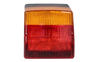 Lampa spate Dreapta (P21W/R5W, 12V, galben/rosu, cu indicator, cu lumini frana, lumini parcare/pozitie, reflector) potrivita Case IH