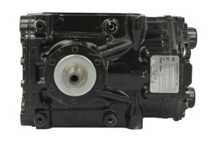 Compresor climatizare potrivit CASE IH 1086, 1420, 1440, 1460, 1470 TRACTION KING, 1480, 1486, 1586, 3088, 3288, 3388, 3488, 3588, 3688, 3788, 786, 886, 986; NEW HOLLAND 2115 (R134a)