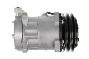 Compresor climatizare (R134a), CASE IH 9210, 9230, 9240, 9250, 9260, 9270, 48, 48 A, 52 2WD, 52 4WD, 58, 58 A, 63 2WD, 63 4WD, 68, 68 A, 75, 75 A, 235, 260, 290, 315, 340, 370, 110, 115, 120 - Img 2