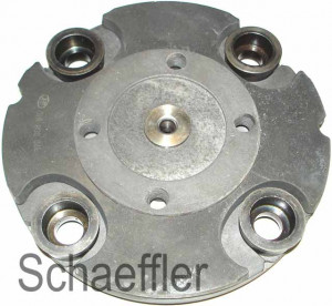 Disc ambreiaj potrivit CLAAS 546 RX, 546 RZ, 556 RX, 556 RZ, 566 RX, 616 RX, 616 RZ, 656 RZ, 696 RZ, 816 RZ, 826 RZ POWERSHIFT, 826 RZ QUADRISHIFT, 836 RZ, 426 RA (diametru: 172mm)