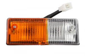 Lampa semnalizare fata Dreapta potrivit FIAT 100-90, 100-90 DT, 1180, 1180 DT, 1280, 1280 DT, 1380, 1380 DT, 1580, 1580 DT, 110-90, 110-90 DT, 115-90, 115-90 DT, 130-90, 130-90 DT, 140-90