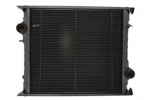 Radiator motor cu rama potrivit FENDT 310 FARMER, 310 LSA FARMER, 310 VARIO 2WD, 310 VARIO 4WD, 311 FARMER, 311 LS FARMER, 311 LSA FARMER, 311 LSE FARMER, 311 VARIO 2WD