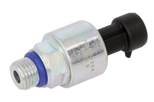 Senzor presiune ulei (3 pin) potrivit John Deere 1470, 1550, 1570, 5430, 650 si alte modele