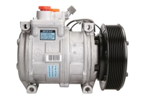Compresor climatizare 12V potrivit JOHN DEERE 100, 110, 200, 210, 250, 300, 300D, 310, 310D, 315D, 320, 330, 350, 430, 400, 410D, 420, 450, 4700, 500, 510, 510D, 520, 530, 575 (R134a) - Img 3