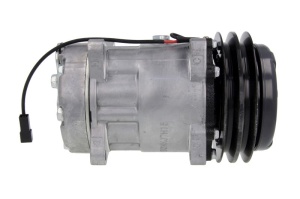 Compresor climatizare CASE IH 436, 446, 525; DEUTZ FAHR 1130 TTV, 1145 TTV, 1160 TTV, 410 TTV, 420 TTV, 430 TTV, 610 TTV, 620 TTV, 630 TTV, 29.6, 29.6 LP, 35.7, 40.8, 40.9
