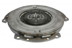 Disc ambreiaj potrivit CASE IH 100, 100 MAXXUM, 100 X, 110, 110 MAXXUM, 110 X, 115, 115 X, 120, 120 MAXXUM, 125, 125 X, 130, 135, 135 MAXXUM, 140, 140 X, 150 (diametru: 354mm) - Img 3