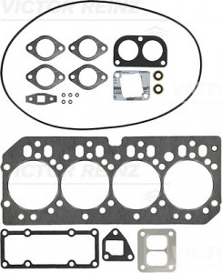 Set complet garnituri motor 4045H, BOBCAT 975; CLAAS 546, 556, 566, 456 RA, 456 RC, 456 RX; DITCH WITCH 100; JOHN DEERE 344G, 3200, 3215, 3220, 3300 A, 3300 X, 3310 A, 3400