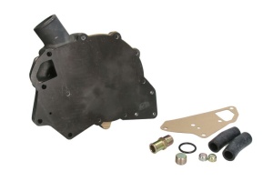 Pompa apa potrivita CASE IH 120 MAXXUM; JOHN DEERE 2940, 2955, 2955 HIGH CLEARANCE, 300, 310, 330, 350, 3040, 3050, 3055, 3140, 3150, 3155, 3350, 3640, 3650, 400, 4040, 4040S