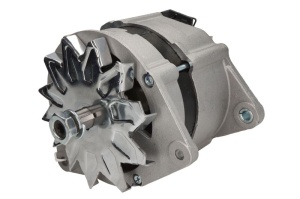 Alternator potrivit CASE IH 633, 633 A, 633 E, 633 EA, 633 V, 733, 733 E, 48, 48 A, 50, 60; LANDINI 50, 55, 60 V REX; MANITOU MSI30D (14V, 70A, reconditionat profesional)