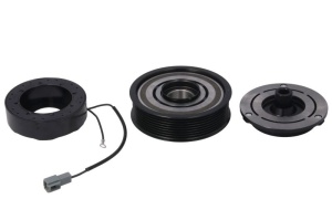 Ambreiaj compresor aer conditionat complet (DENSO 10PA15C 12V 8PK 120mm) potrivit John Deere 100,110,200,210,300,310,315,320,3200 A, 3200 AX, 3400 A, 3400 AX