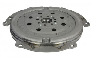 Disc ambreiaj potrivit CASE IH 100, 100 MAXXUM, 100 X, 110, 110 MAXXUM, 110 X, 115, 115 X, 120, 120 MAXXUM, 125, 125 X, 130, 135, 135 MAXXUM, 140, 140 X, 150 (diametru: 354mm) - Img 4
