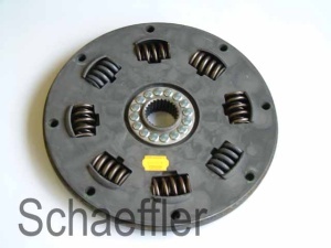 Disc ambreiaj potrivit CLAAS 610 RX, 610 RZ, 616 RX, 616 RZ, 620 RX, 620 RZ, 626 RX, 626 RZ, 630 RX, 630 RZ, 636 RZ, 640 RZ, 696 RZ (diametru: 295mm, numar dinti: 26 buc 39x42, 5)