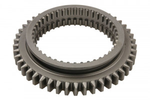 Pinion cutie de viteze potrivit CASE IH 55, 60, 70; FIAT 55-46, 55-46 DT, 55-56, 55-56 DT, 55-56 LM, 60-46, 60-46 DT, 60-56, 60-56 DT, 65-46, 65-46 DT, 65-56, 65-56 DT (numar dinti 46buc)