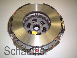 Placa de presiune ambreiaj potrivita JOHN DEERE 5300, 5300N, 5310, 5310N, 5400, 5400N, 5410, 5410N, 5500, 5500N, 5510, 5510N (280mm)